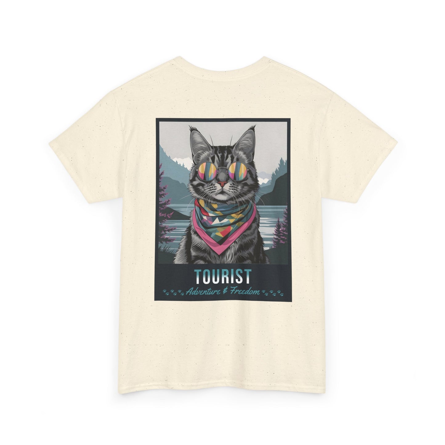 Cat Travelling Japan | Unisex Heavy Cotton Tee