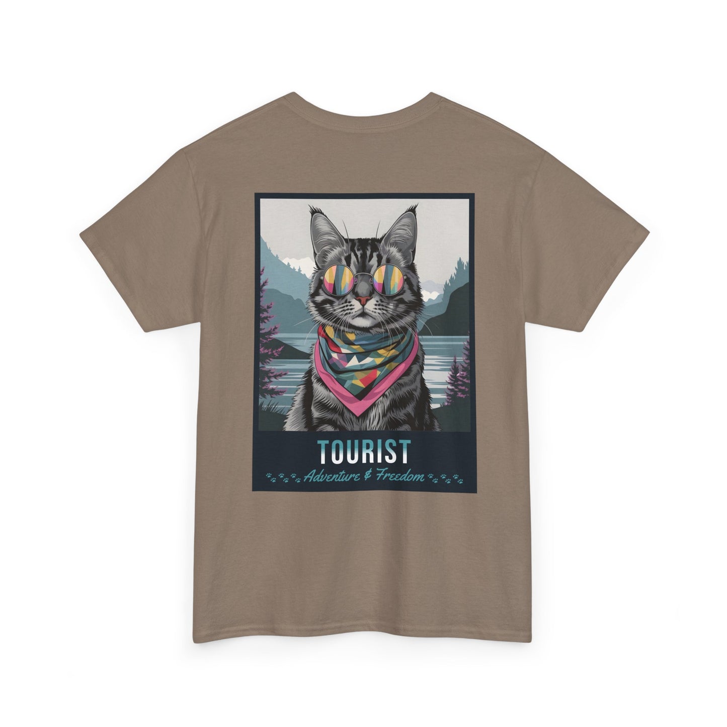 Cat Travelling Japan | Unisex Heavy Cotton Tee