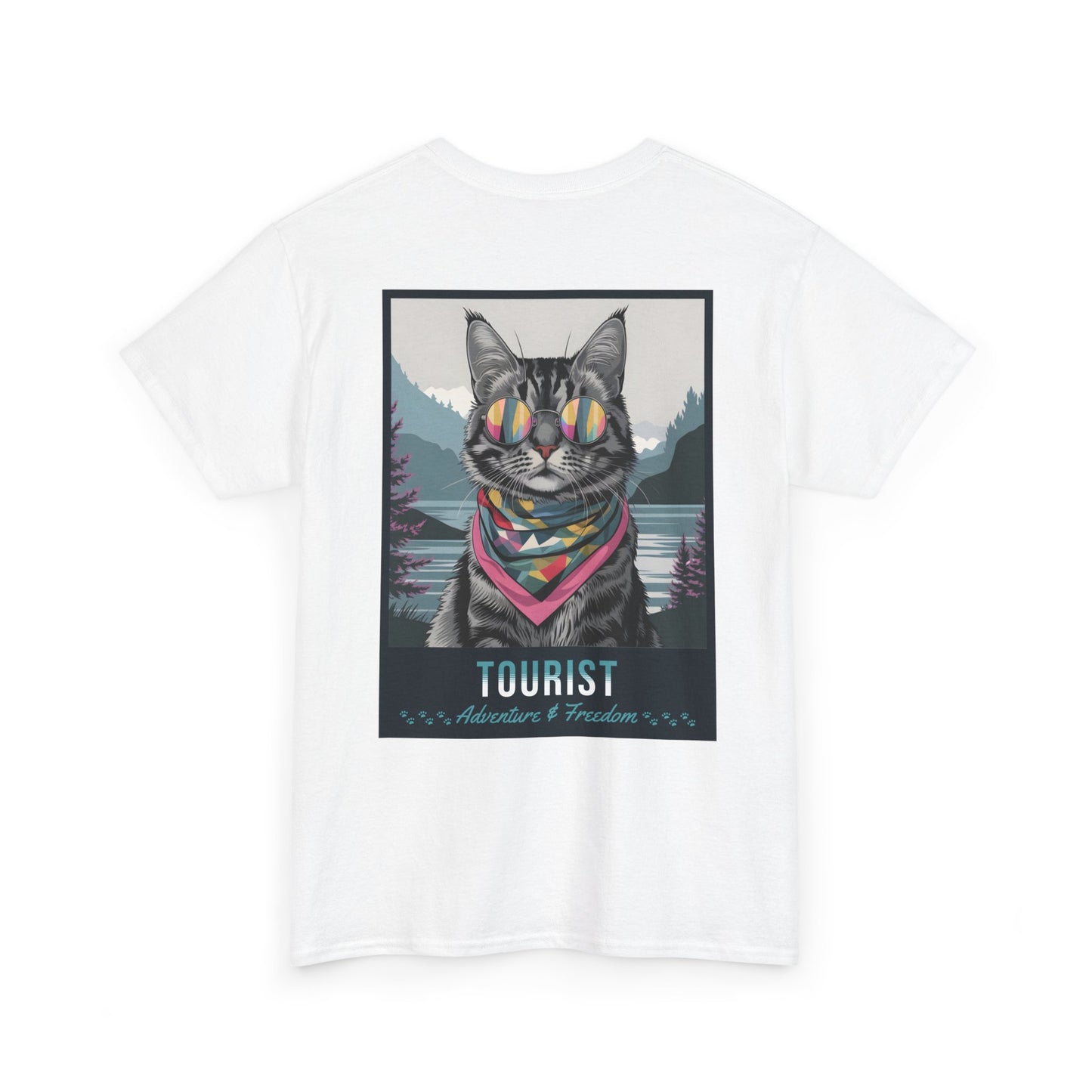 Cat Travelling Japan | Unisex Heavy Cotton Tee