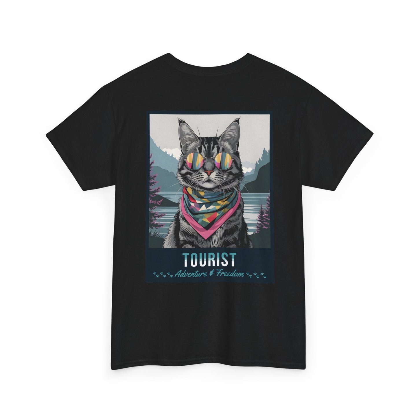 Cat Travelling Japan | Unisex Heavy Cotton Tee